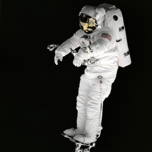 space-89130_640